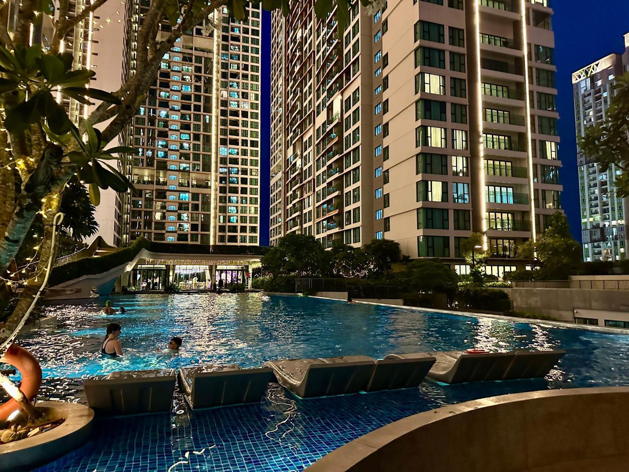Feliz Luxurry Duplex Apartment Saigon Cidade de Ho Chi Minh Exterior foto