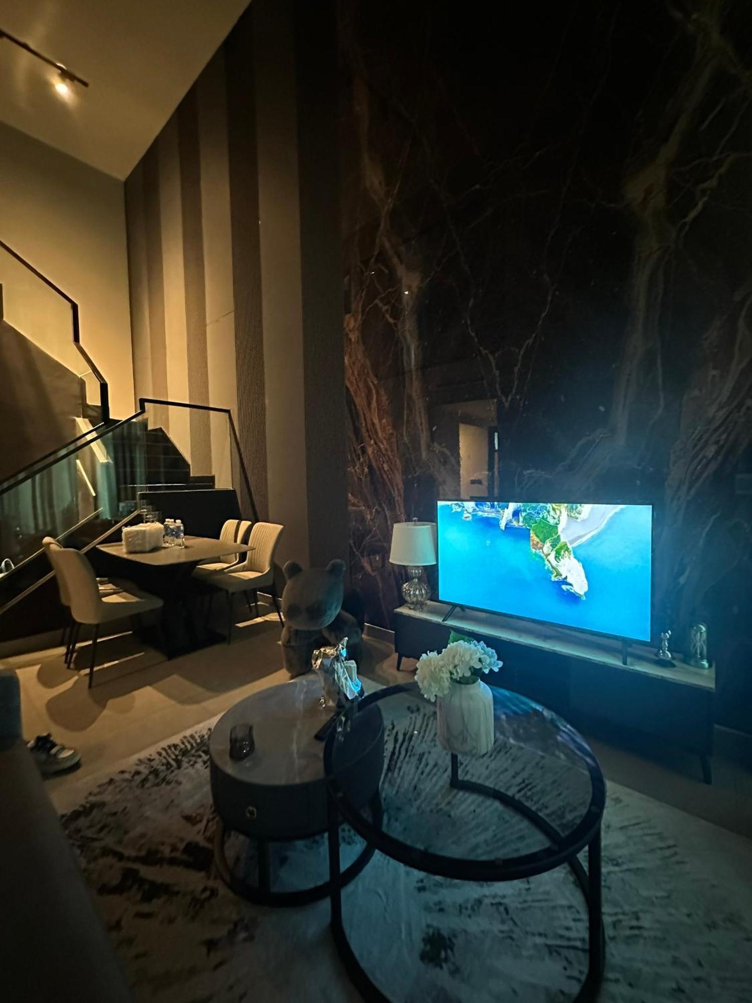 Feliz Luxurry Duplex Apartment Saigon Cidade de Ho Chi Minh Exterior foto