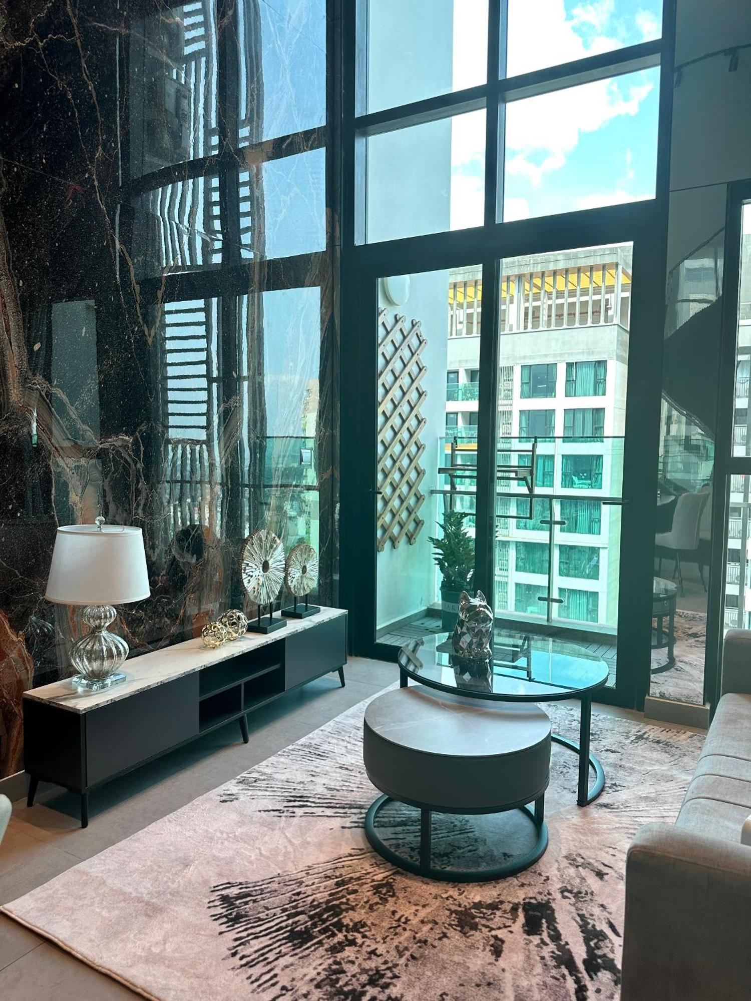 Feliz Luxurry Duplex Apartment Saigon Cidade de Ho Chi Minh Exterior foto