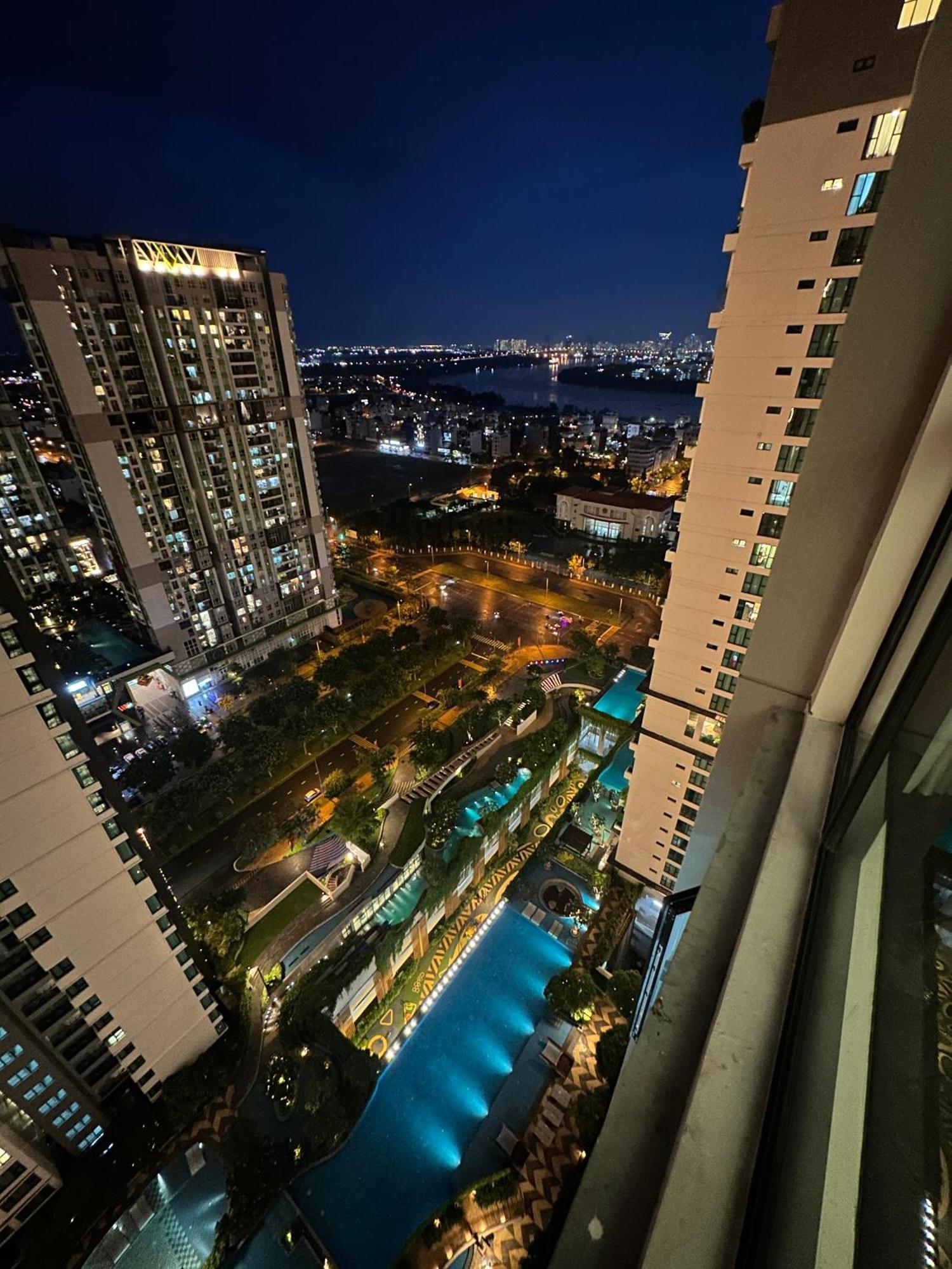 Feliz Luxurry Duplex Apartment Saigon Cidade de Ho Chi Minh Exterior foto